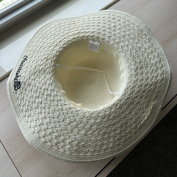 Bahamas CocoCay Beaded Wide Brim Sun Hat - Picture 3 of 4